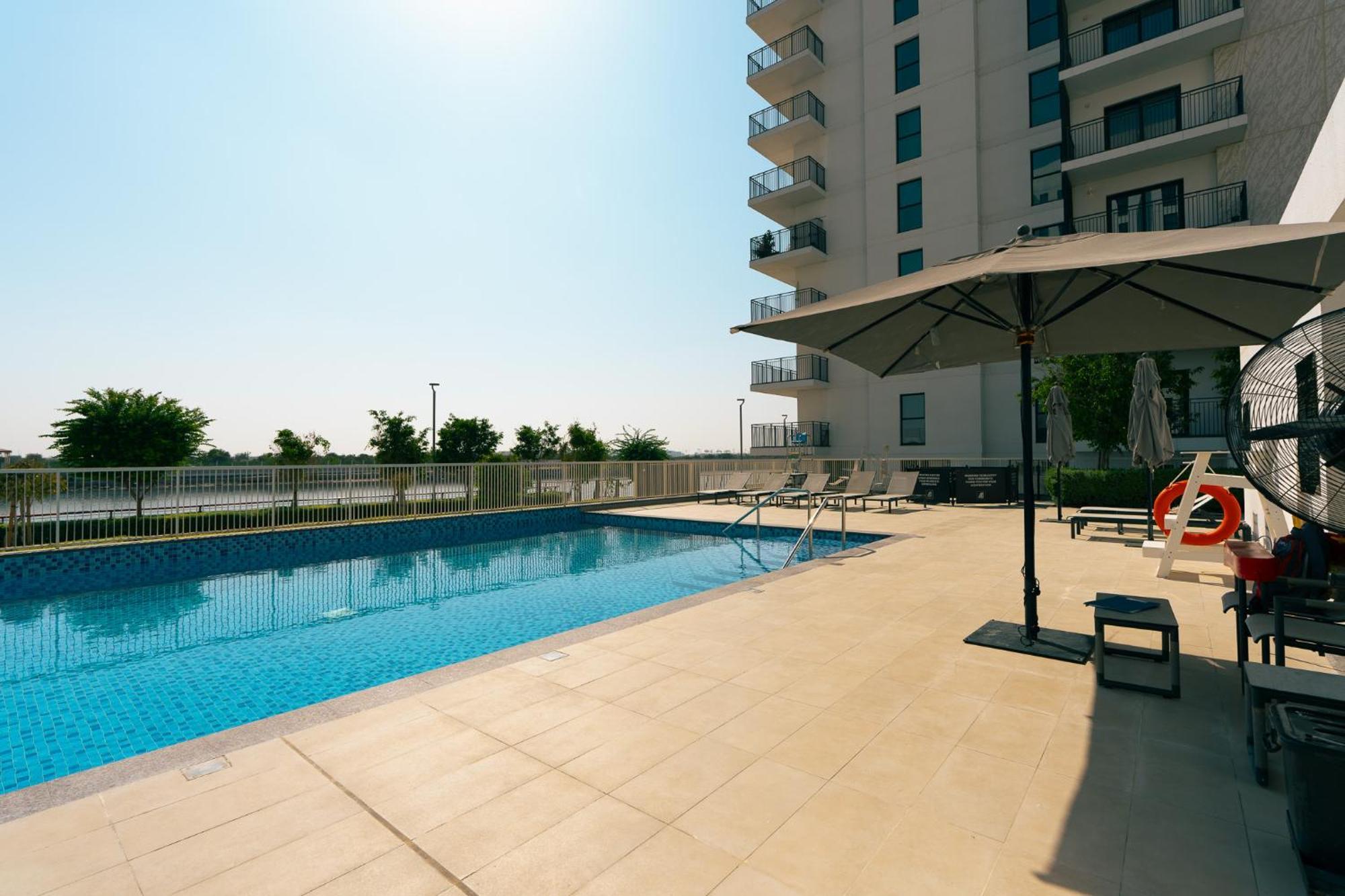 Apartment Two Bedroom Apartment By Otolo Homes With Free Yas Theme Park Tickets *